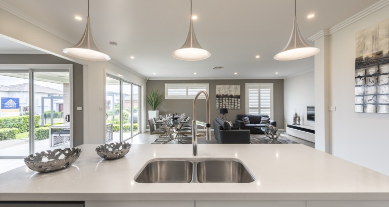 Casaview Homes Design Elite 33 kitchen view